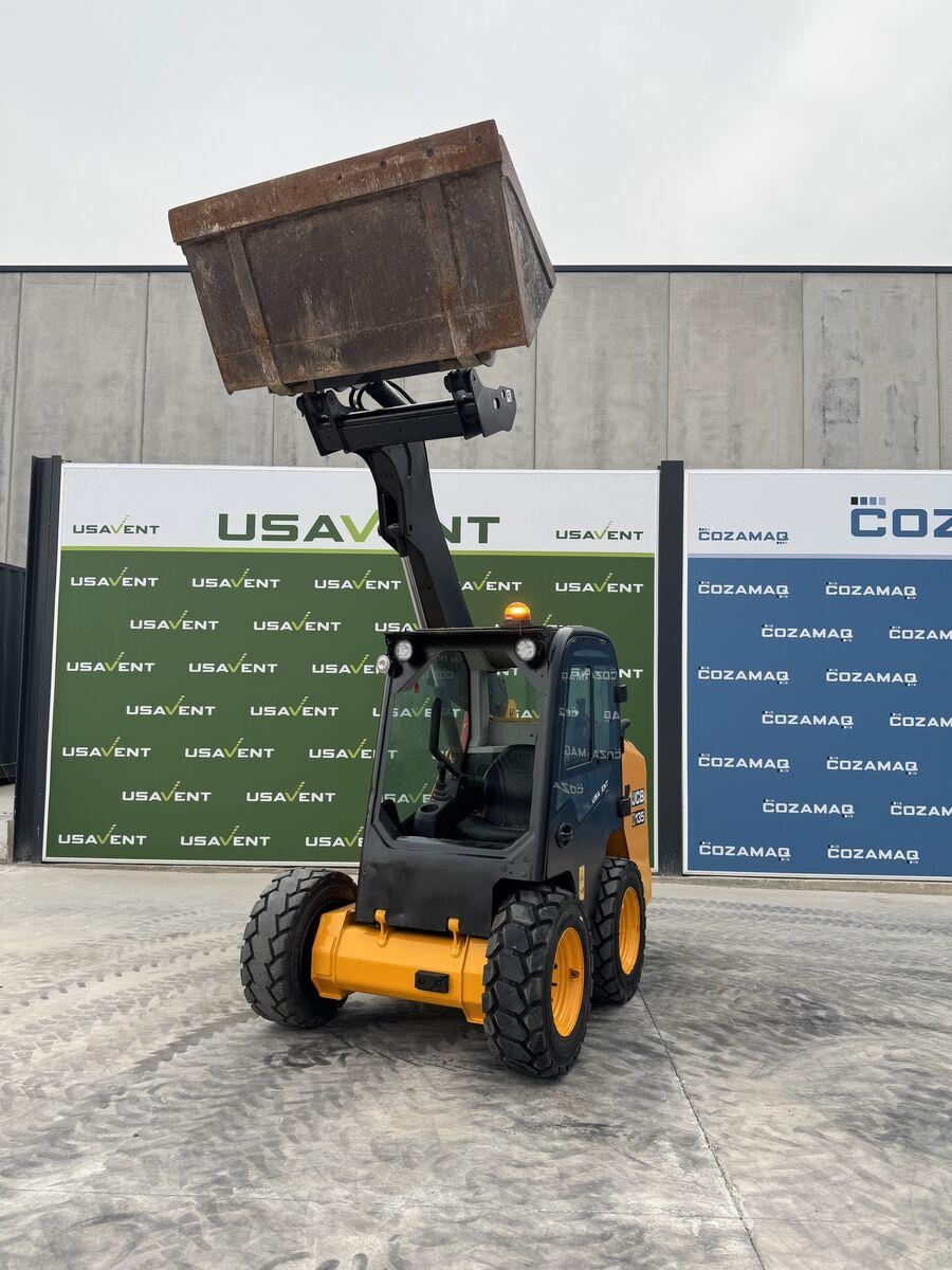 2019 JCB 135, 3 500 mth, dovoz Skladom v EÚ — foto 1 | AMECAR 2019 JCB 135, 3 500 mth, dovoz Skladom v EÚ — foto 1