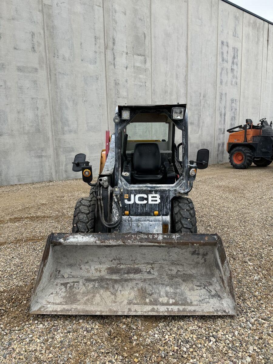 2020 JCB 155, 3 200 mth, dovoz Skladom v EÚ — foto 1 | AMECAR 2020 JCB 155, 3 200 mth, dovoz Skladom v EÚ — foto 1