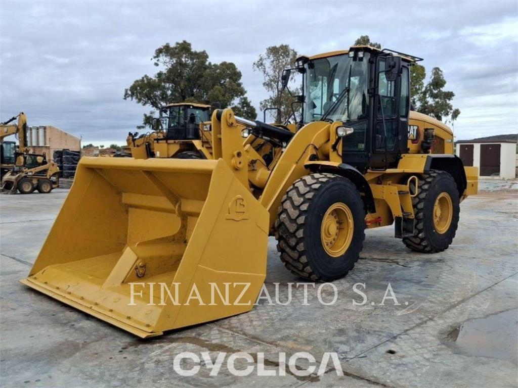 2021 Cat 938M, 9 365 mth, dovoz Skladom v EÚ — foto 1