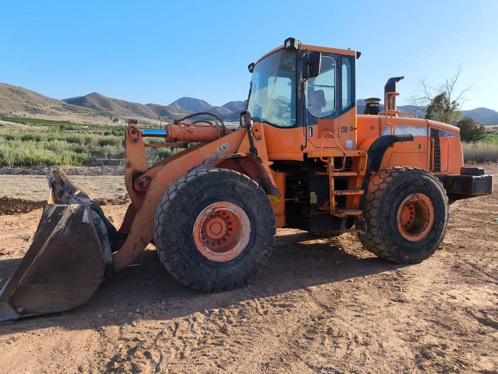 2006 Doosan DL 300, 15 025 mth, dovoz Skladom v EÚ — foto 1 | AMECAR 2006 Doosan DL 300, 15 025 mth, dovoz Skladom v EÚ — foto 1