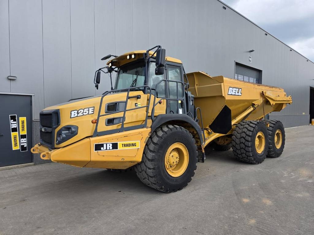 2017 Bell B 25 E, 5 742 mth, dovoz Skladom v EÚ — foto 1