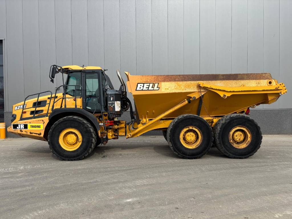 2017 Bell B 25 E, 4 422 mth, dovoz Skladom v EÚ — foto 1