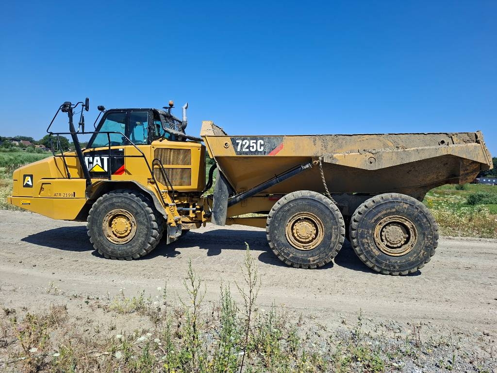 2016 Cat 725C2, 7 314 mth, dovoz Skladom v EÚ — foto 1