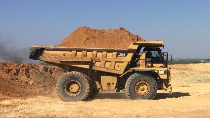 1995 Cat 773 B, 15 000 mth, dovoz Skladom v EÚ — foto 1 1995 Cat 773 B, 15 000 mth, dovoz Skladom v EÚ — foto 1