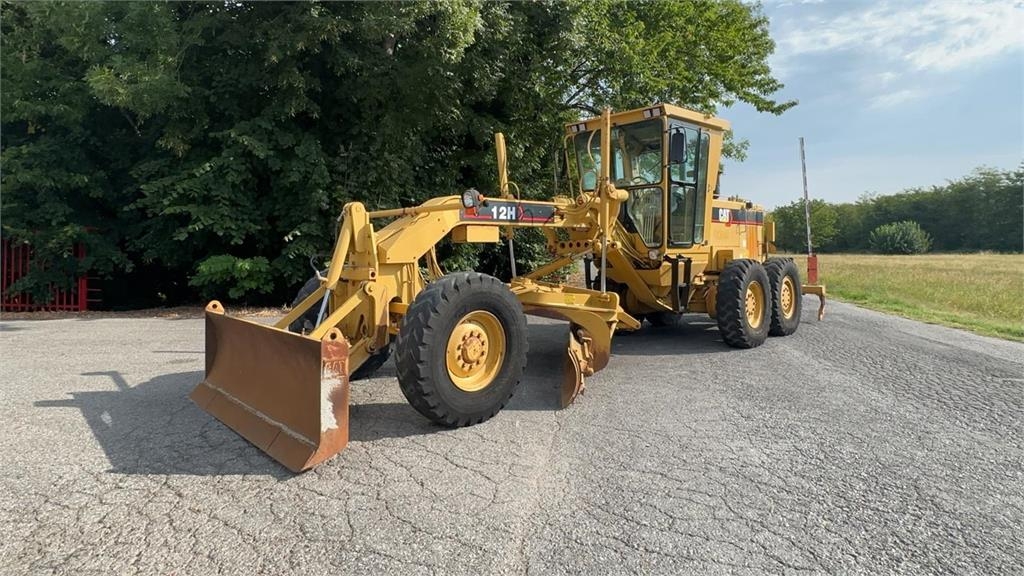 2001 Cat 12H 6X4, 5 305 mth, dovoz Skladom v EÚ — foto 1