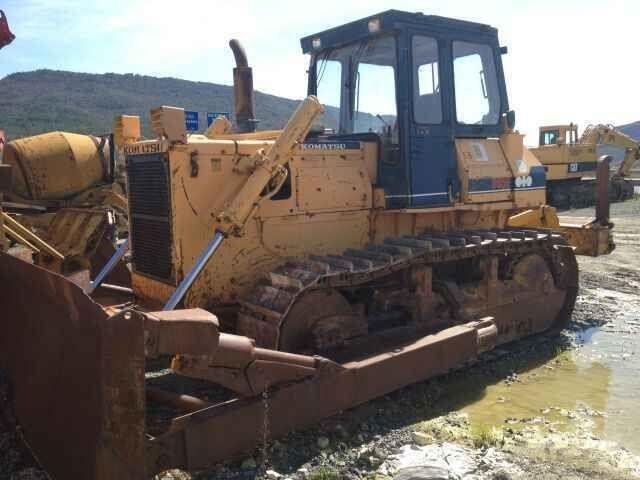 Komatsu D65-E8, dovoz Skladom v EÚ — foto 1 Komatsu D65-E8, dovoz Skladom v EÚ — foto 1