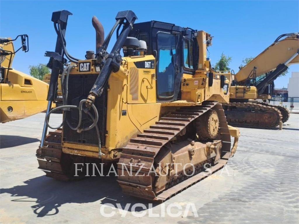 2018 Cat D6T, 8 903 mth, dovoz Skladom v EÚ — foto 1 2018 Cat D6T, 8 903 mth, dovoz Skladom v EÚ — foto 1