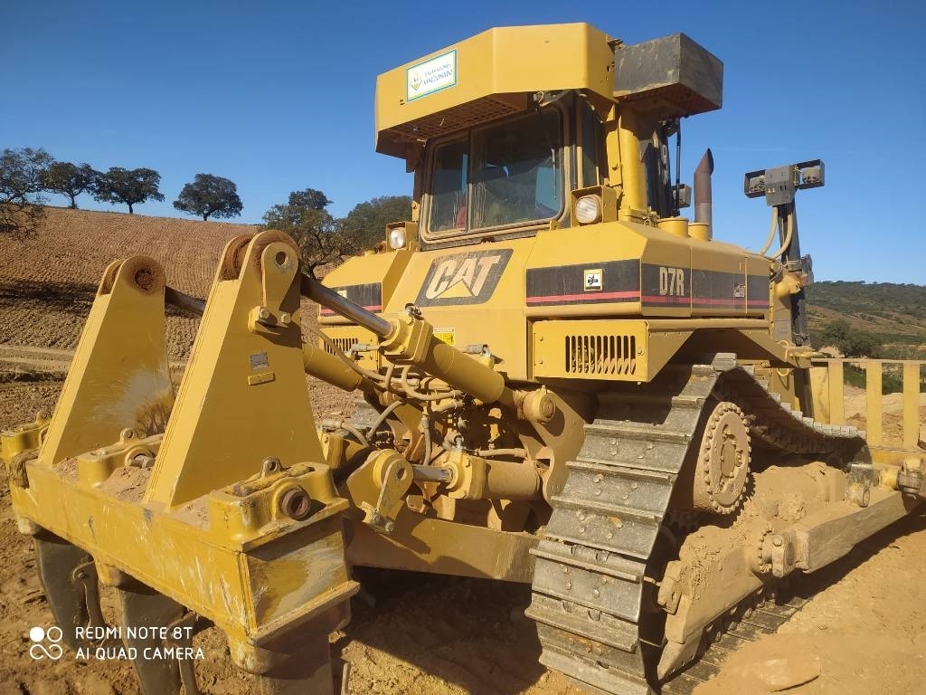2007 Cat D 7 R II, 16 000 mth, dovoz Skladom v EÚ — foto 1