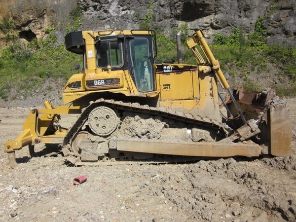 2002 Cat D 6 R XL, 12 000 mth, dovoz Skladom v EÚ — foto 1