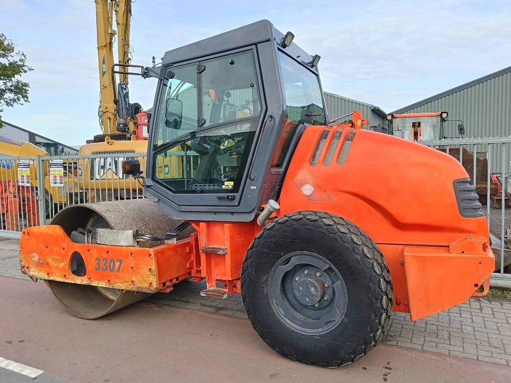 2013 Hamm 3307 wasl roller vibr drum compactor 750, 3 718 mth, dovoz Skladom v EÚ — foto 1