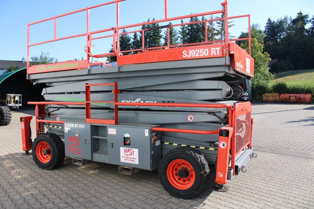 2016 Skyjack SJ 9250 RT, 1 656 mth, dovoz Skladom v EÚ — foto 1
