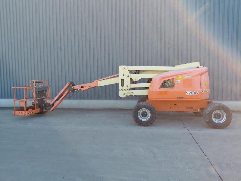 2018 JLG 520AJ, 2 551 mth, dovoz Skladom v EÚ — foto 1 2018 JLG 520AJ, 2 551 mth, dovoz Skladom v EÚ — foto 1