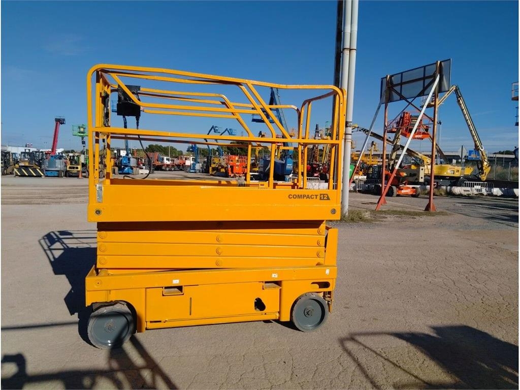 Haulotte COMPACT 12, 946 mth, dovoz Skladom v EÚ — foto 1