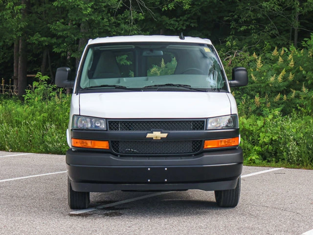 2025 Chevrolet Express - Power/Driver Convenience Pkg, biela, 90 km, dovoz Kanada — foto 6 z 20