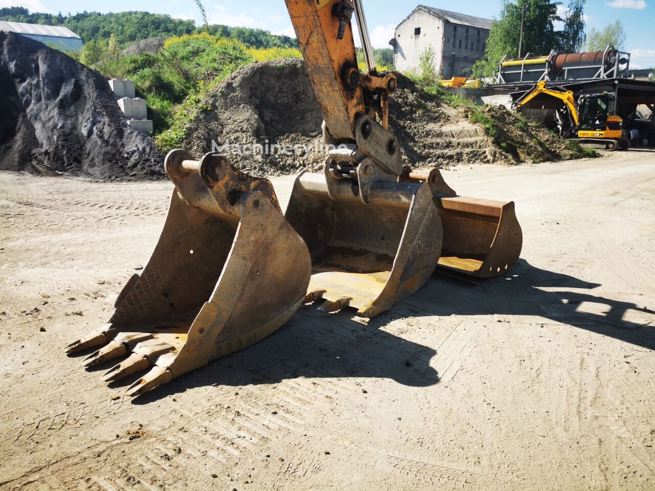 JCB 220X, 10 500 mth, dovoz Skladom v EÚ — foto 13 z 16