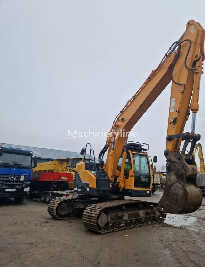2017 Hyundai 235, 8 423 mth, dovoz Skladom v EÚ — foto 11 z 16