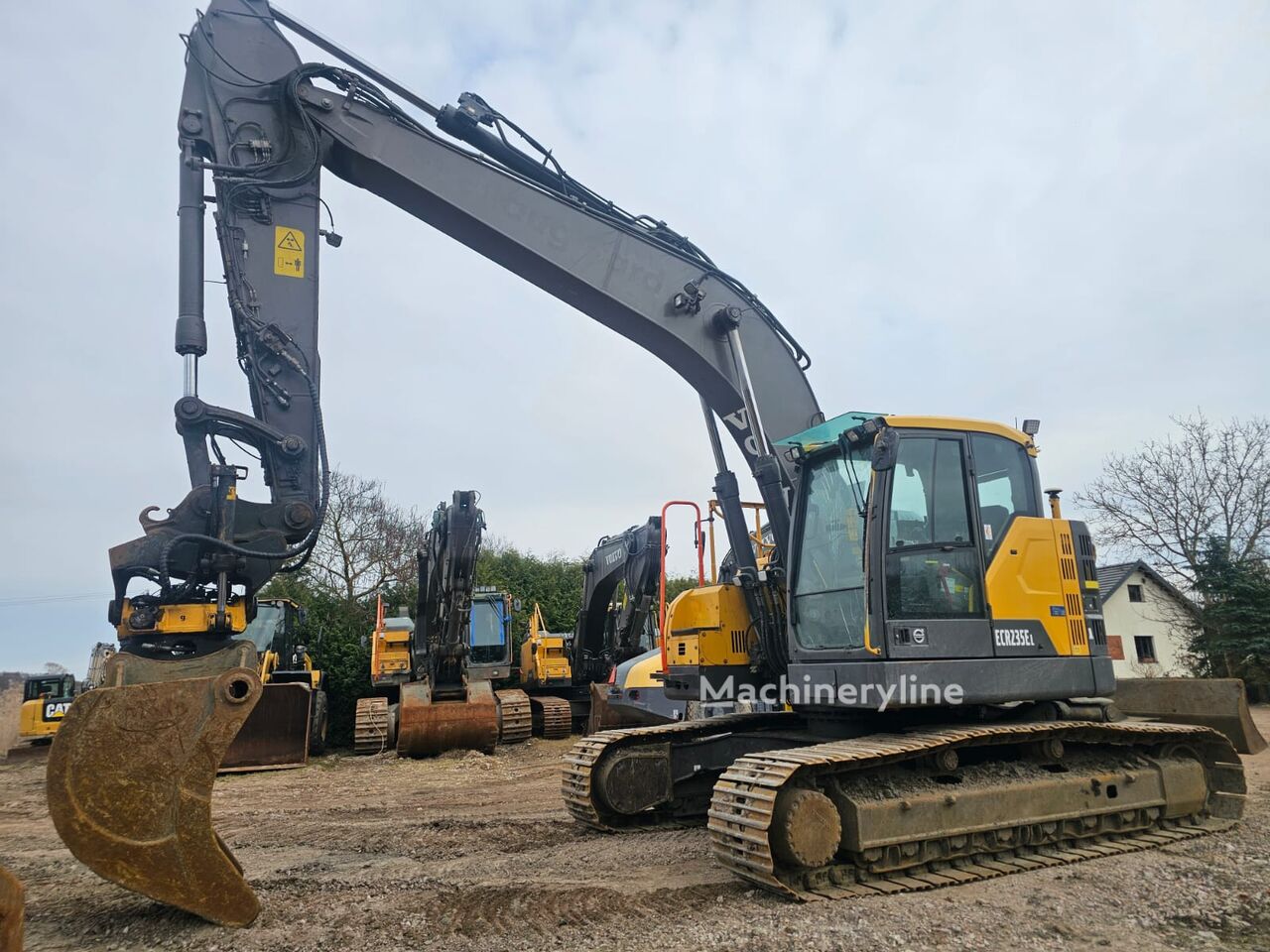 2016 Volvo ECR235EL, 8 730 mth, dovoz Skladom v EÚ — foto 1