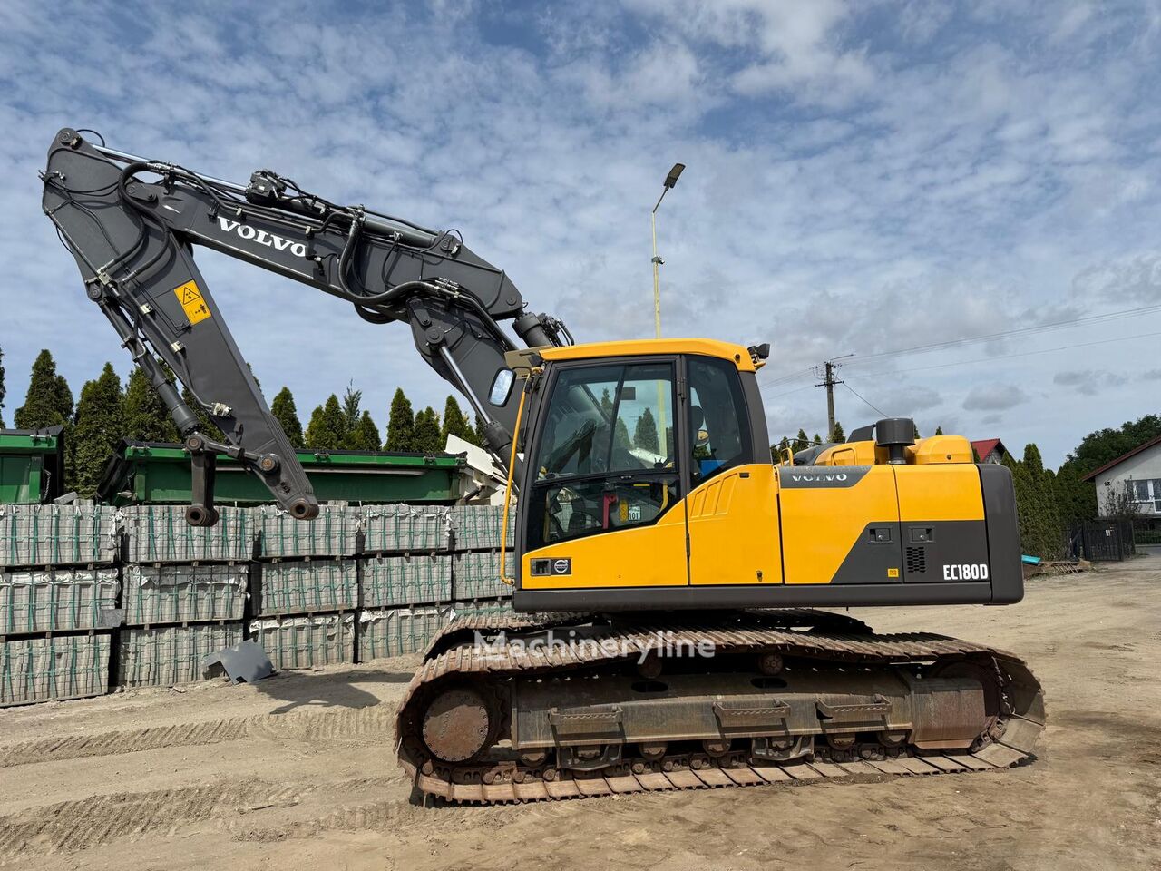2015 Volvo EC180DL, 9 000 mth, dovoz Skladom v EÚ — foto 1