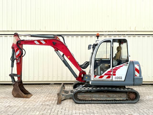 2000 Neuson 6002, 9 188 mth, dovoz Skladom v EÚ — foto 2 z 16