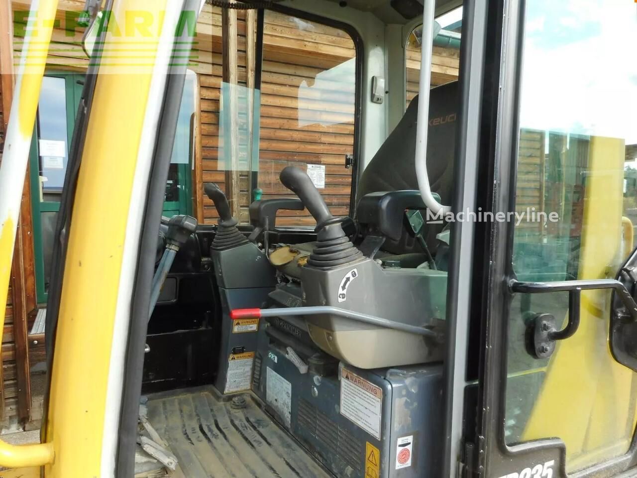 2014 Takeuchi TB235, dovoz Skladom v EÚ — foto 8 z 16
