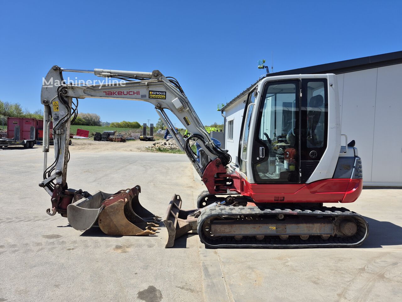 2015 Takeuchi TB250, 5 985 mth, dovoz Skladom v EÚ — foto 1