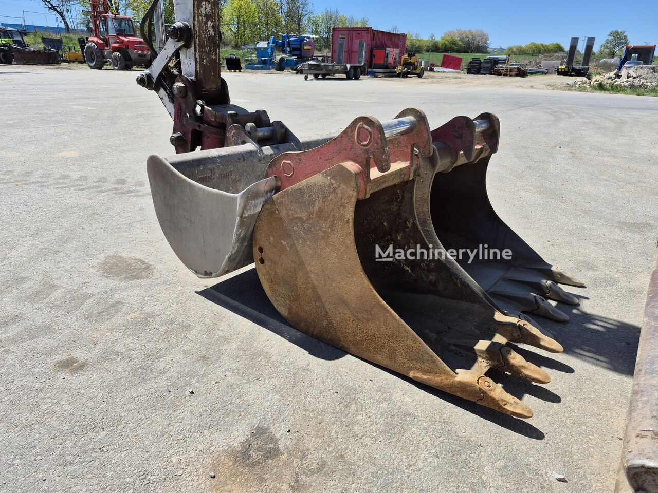 2015 Takeuchi TB250, 5 985 mth, dovoz Skladom v EÚ — foto 14 z 16