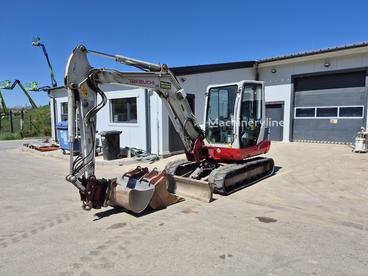 2015 Takeuchi TB250, 5 985 mth, dovoz Skladom v EÚ — foto 4 z 16