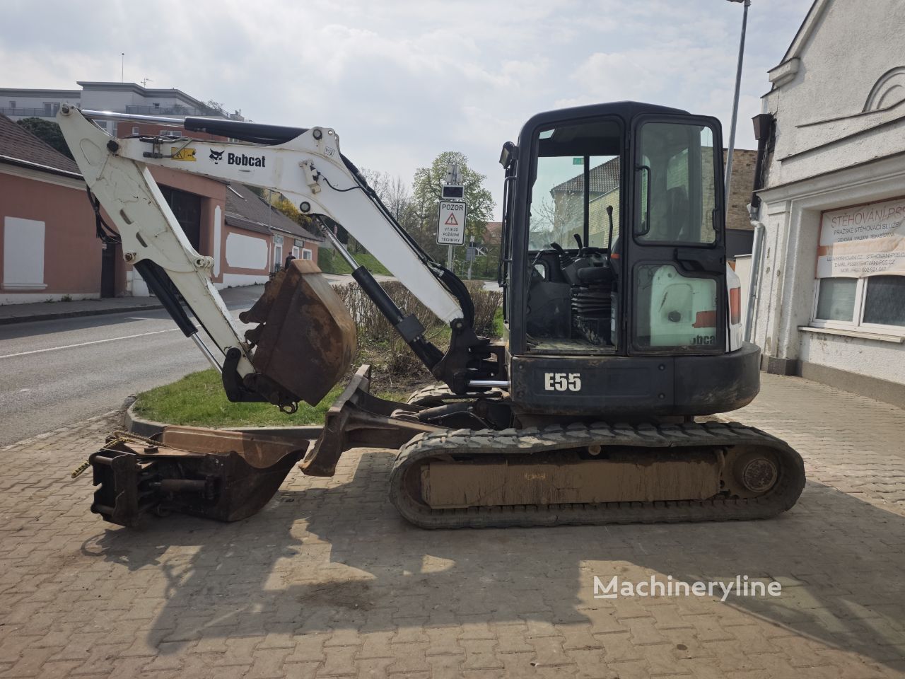 2015 Bobcat E55, dovoz Skladom v EÚ — foto 12 z 16