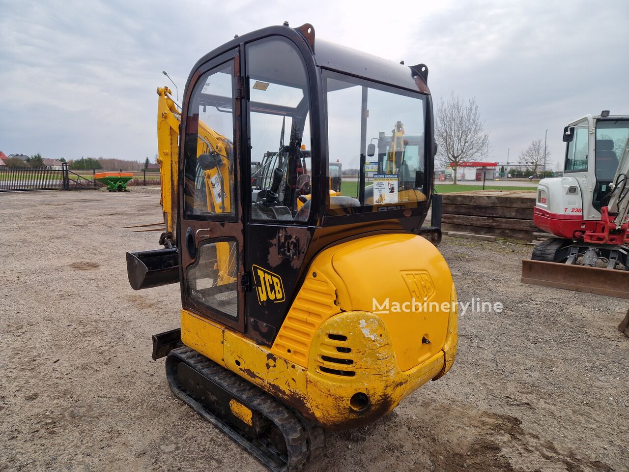 2003 JCB 8015, 3 000 mth, dovoz Skladom v EÚ — foto 2 z 14