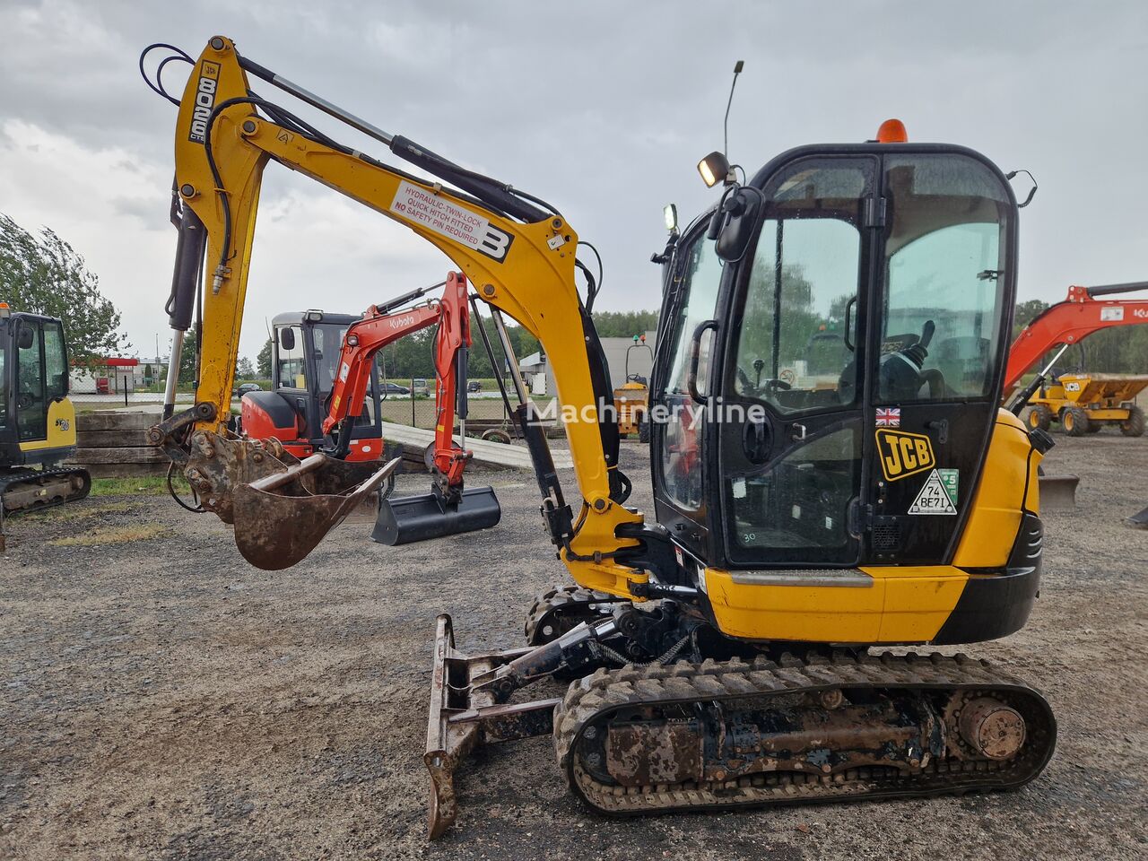 2022 JCB 8026, 1 900 mth, dovoz Skladom v EÚ — foto 1