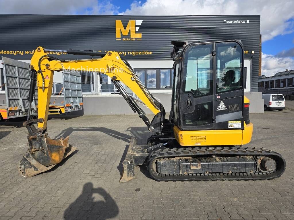 2019 JCB 48, 1 858 mth, dovoz Skladom v EÚ — foto 1 z 9 2019 JCB 48, 1 858 mth, dovoz Skladom v EÚ — foto 1 z 9