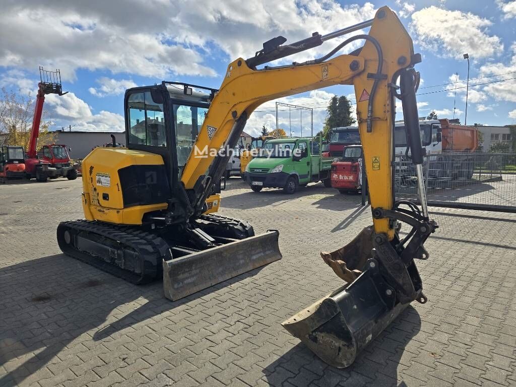 2019 JCB 48, 1 858 mth, dovoz Skladom v EÚ — foto 3 z 9