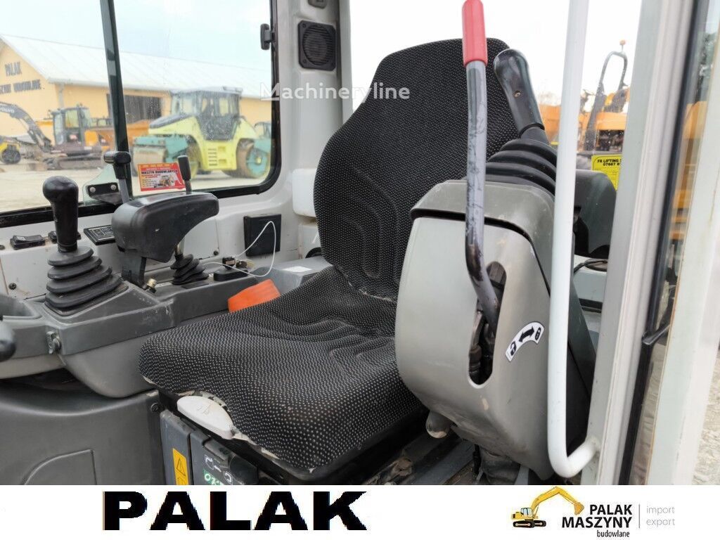 2018 Takeuchi MINI, 1 897 mth, dovoz Skladom v EÚ — foto 12 z 16