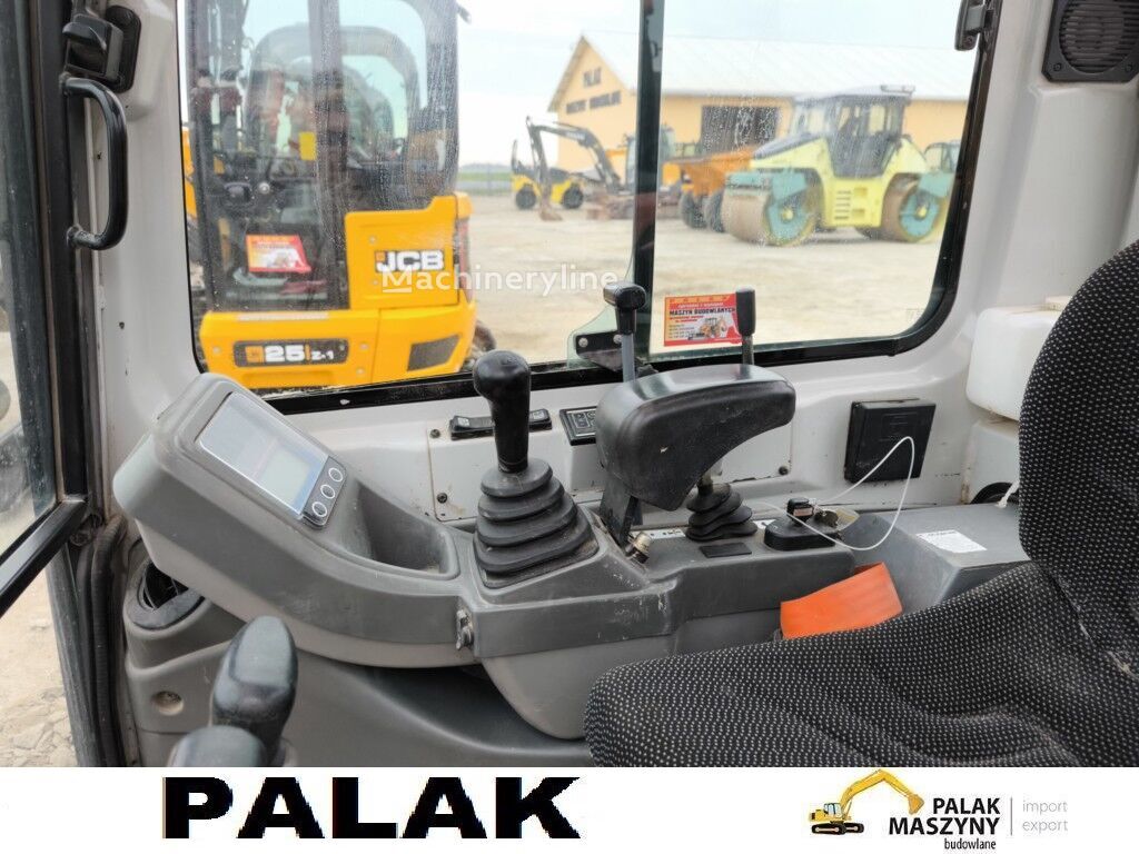 2018 Takeuchi MINI, 1 897 mth, dovoz Skladom v EÚ — foto 8 z 16