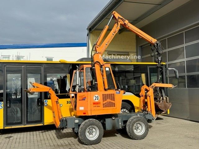 1998 Kubota KIEFER, 8 260 mth, dovoz Skladom v EÚ — foto 1 | AMECAR 1998 Kubota KIEFER, 8 260 mth, dovoz Skladom v EÚ — foto 1