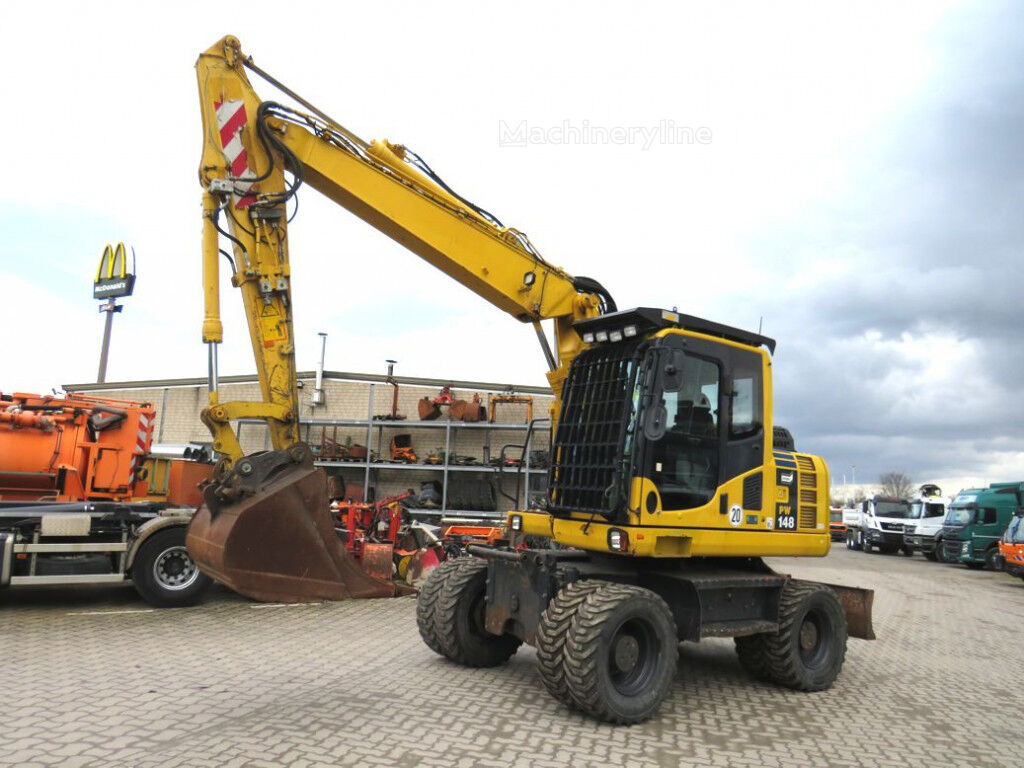 2016 Komatsu BAGR, 6 824 mth, dovoz Skladom v EÚ — foto 1