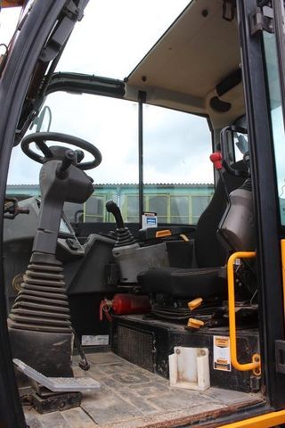2016 JCB HD110WT, 3 007 mth, dovoz Skladom v EÚ — foto 7 z 10