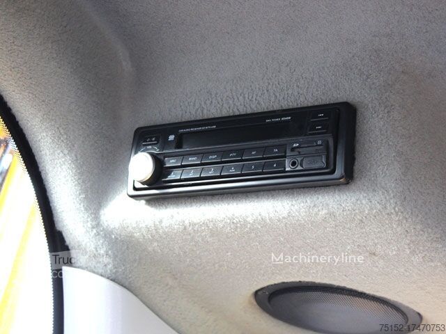 2009 JCB JS, 5 933 mth, dovoz Skladom v EÚ — foto 9 z 12