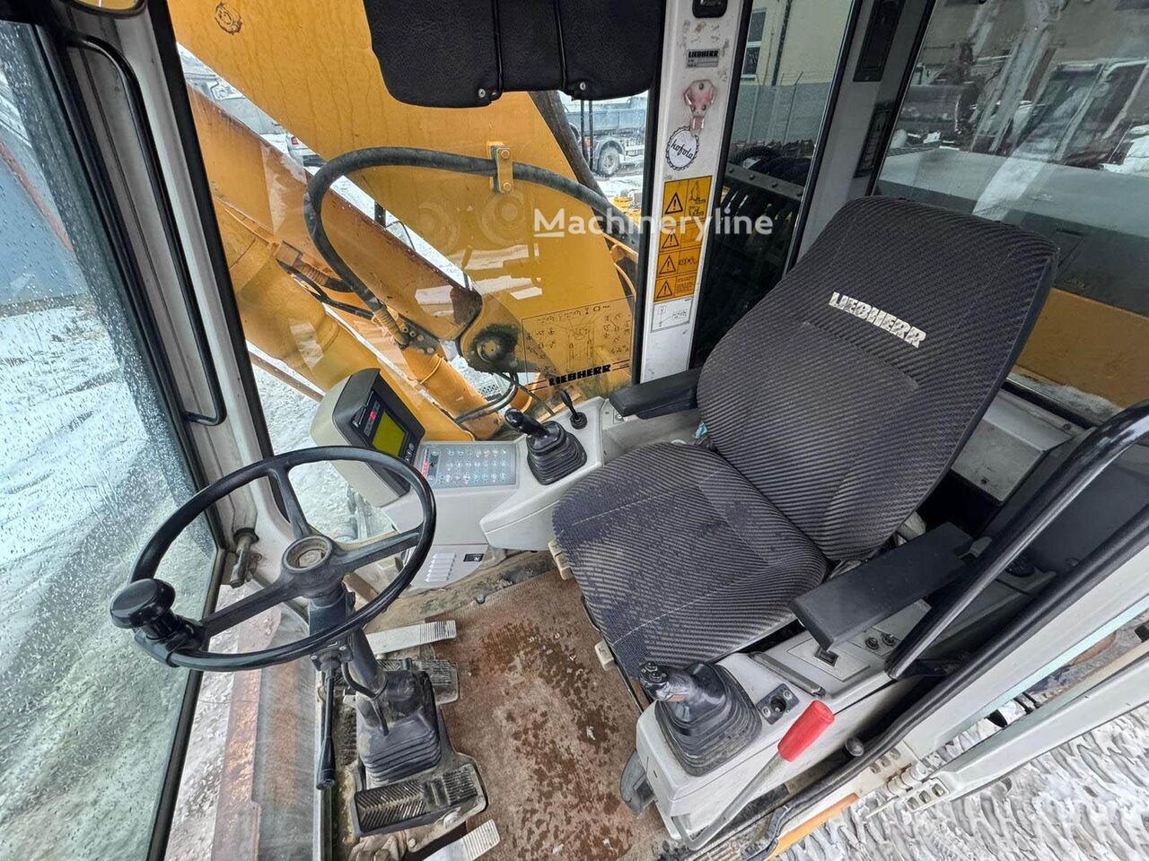 2000 Liebherr, 21 741 mth, dovoz Skladom v EÚ — foto 13 z 16