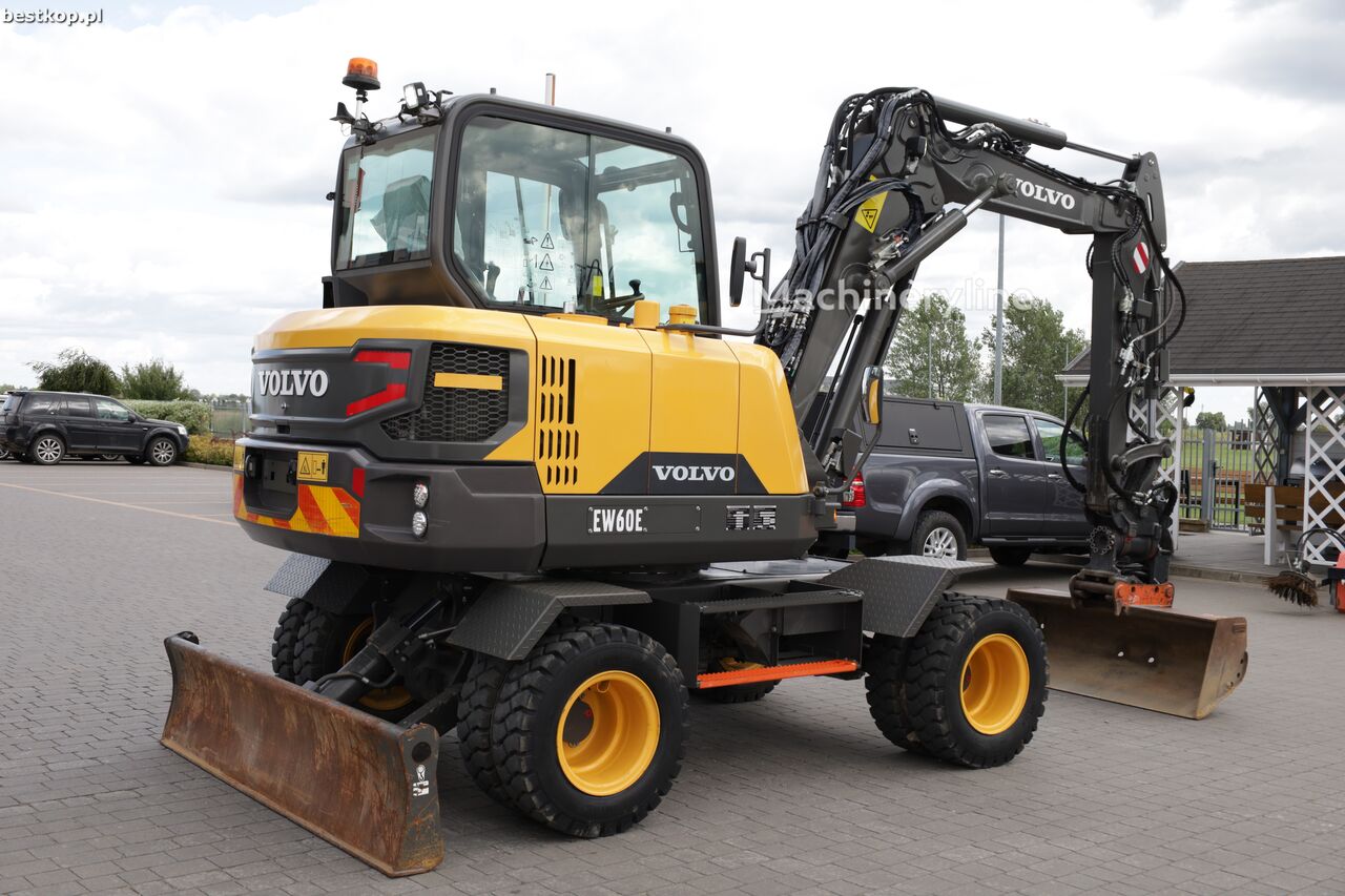 2021 Volvo EW60E, 1 680 mth, dovoz Skladom v EÚ — foto 6 z 16