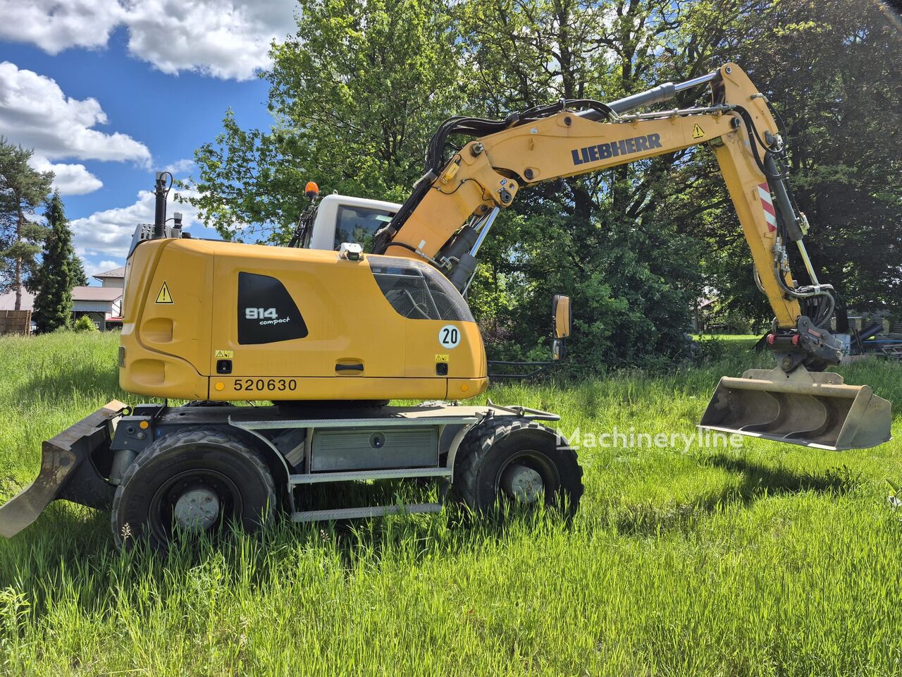 2018 Liebherr A914, dovoz Skladom v EÚ — foto 1 | AMECAR 2018 Liebherr A914, dovoz Skladom v EÚ — foto 1
