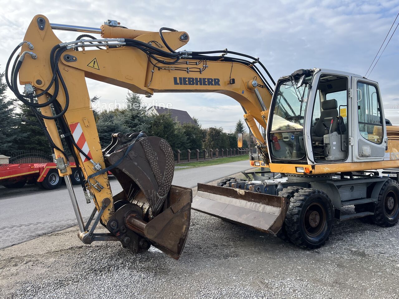 2007 Liebherr A900, 10 900 mth, dovoz Skladom v EÚ — foto 1 | AMECAR 2007 Liebherr A900, 10 900 mth, dovoz Skladom v EÚ — foto 1