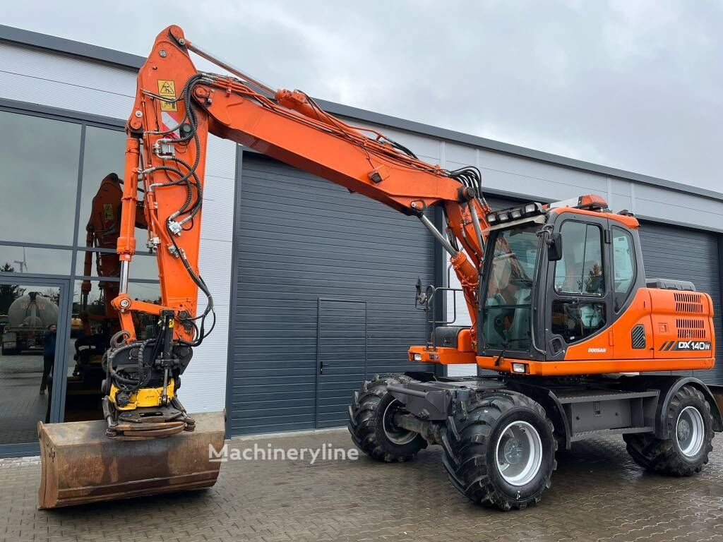 2015 Doosan DX, 6 350 mth, dovoz Skladom v EÚ — foto 1 | AMECAR 2015 Doosan DX, 6 350 mth, dovoz Skladom v EÚ — foto 1