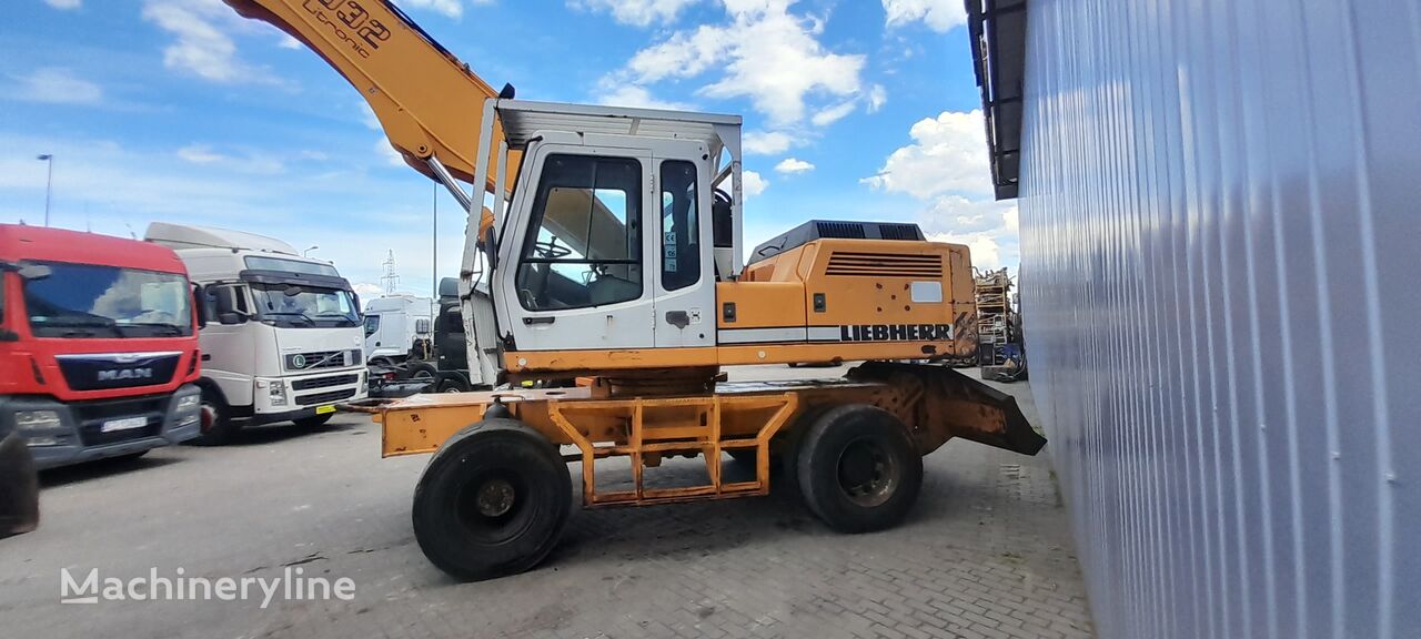 1998 Liebherr, 15 000 mth, dovoz Skladom v EÚ — foto 2 z 16