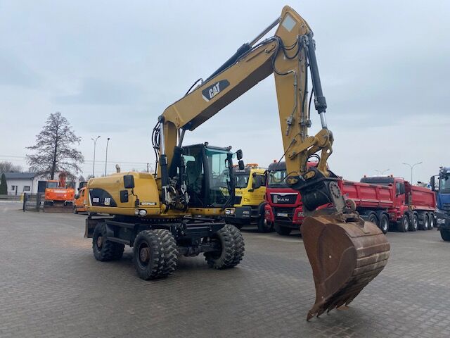 2012 Caterpillar, 10 552 mth, dovoz Skladom v EÚ — foto 2 z 16