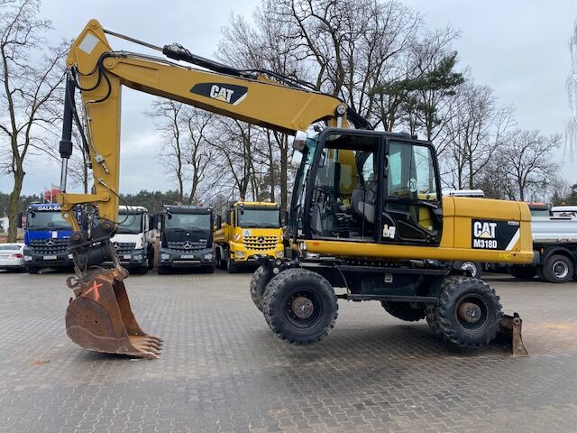 2012 Caterpillar, 10 552 mth, dovoz Skladom v EÚ — foto 5 z 16