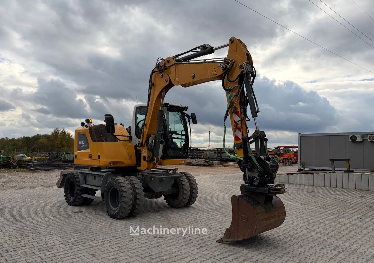 2016 Liebherr A910, 10 720 mth, dovoz Skladom v EÚ — foto 6 z 15