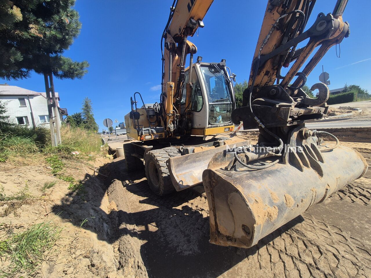 2004 Liebherr, 19 000 mth, dovoz Skladom v EÚ — foto 4 z 4