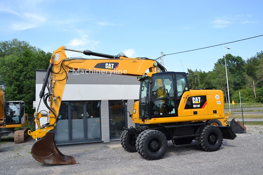 2016 Caterpillar, 6 500 mth, dovoz Skladom v EÚ — foto 3 z 16