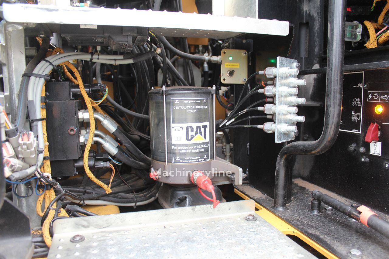 2017 Caterpillar, 9 159 mth, dovoz Skladom v EÚ — foto 11 z 16